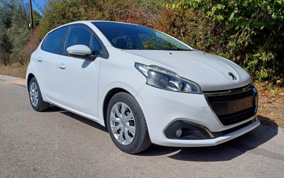 Peugeot 208 2019 1.5 BlueHDi 100HP Business