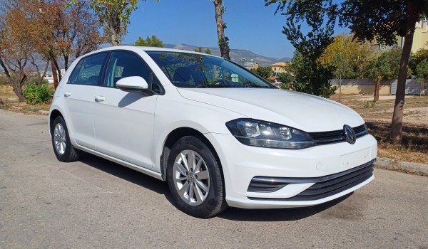 Volkswagen Golf 2019 1.6 TDi Comfortline 115HP